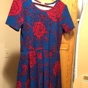 LuLaRoe Amelia